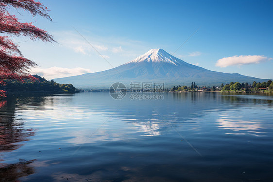 日本的富士山湖畔图片