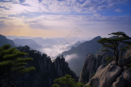 山顶眺望山顶的云海背景