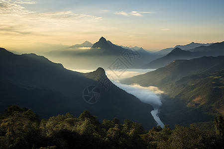 神秘美丽的山脉图片