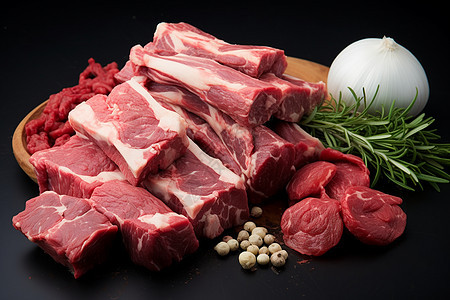诱人的新鲜牛肉料理图片