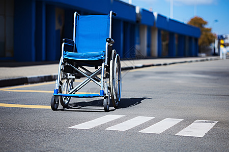 人行道上的轮椅高清图片