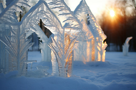 冬日暮色中的冰雕背景图片