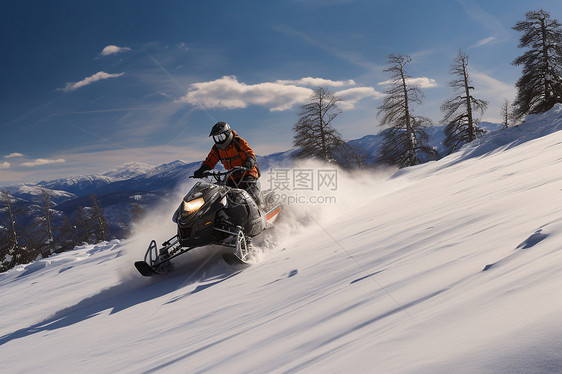 雪地中飞驰的雪地摩托车图片