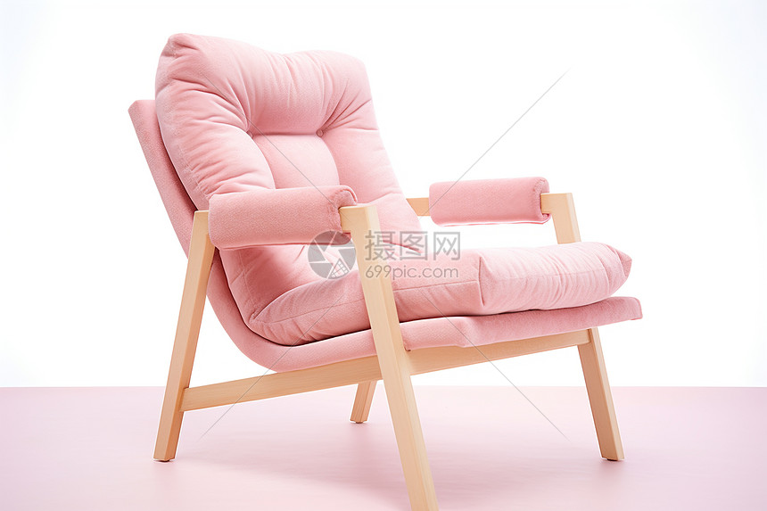 慵懒舒适的粉色椅子图片