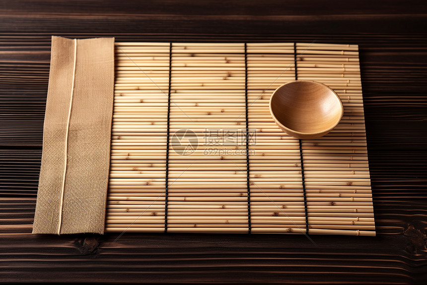 传统亚洲厨房中的寿司图片