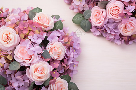 粉紫色花束在白色背景下图片