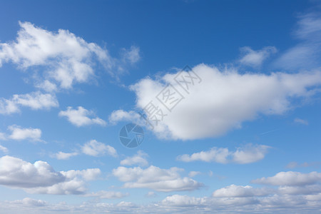 天空中漂浮的云朵图片