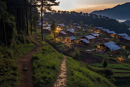 山间小道山间小村庄的夜晚背景