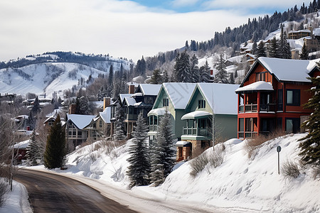 雪景中的山顶小屋图片