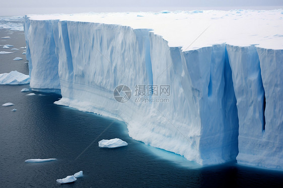 北极冰川融化的现象图片