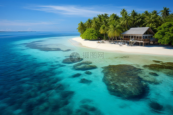 热带岛屿的海滩小屋图片