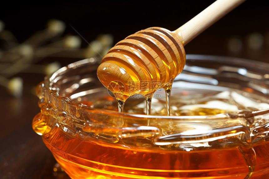 玻璃碗里的蜂蜜图片