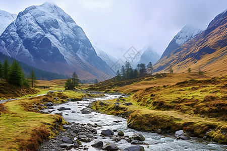 风景优美的山川湖泊景观背景图片