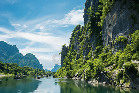 峭壁下的河流图片