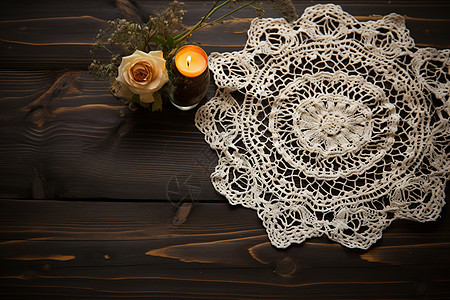 手工缝制的镂空花纹杯垫图片