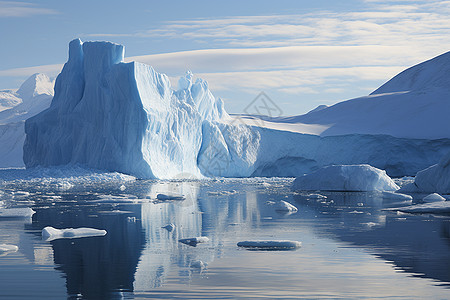 冰川大海阳光下的冰山背景