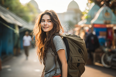 旅途中的年轻女孩图片