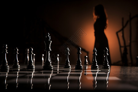 女棋手与棋盘图片