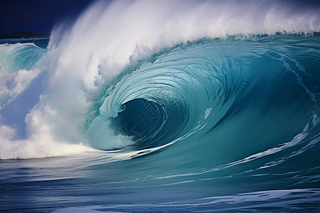 海中蔚蓝的巨浪图片