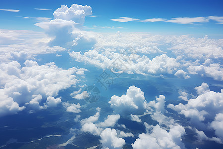 高空俯瞰云海飞翔的美丽景观图片