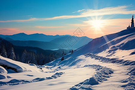 白雪山峰的美丽景观图片