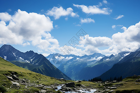 风景优美的山川景观背景图片