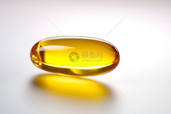 透明的鱼肝油药物图片
