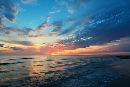 海滩上的夕阳图片