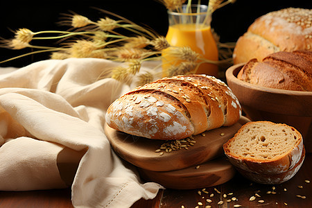 早餐精致的谷物面包图片