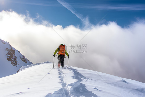 冰雪中的冒险家图片