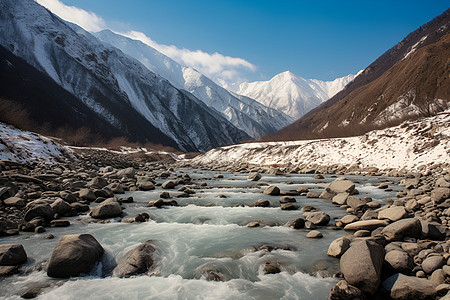 雪山巍峨的美景高清图片