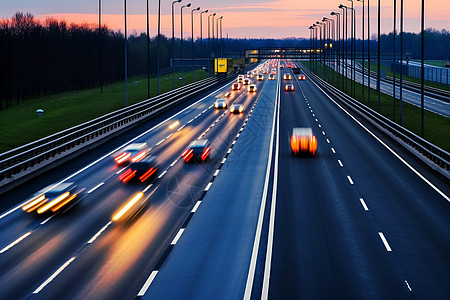 公路上的汽车公路上行驶的汽车背景