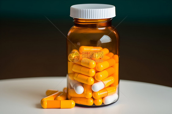 药品里的橘色胶囊图片