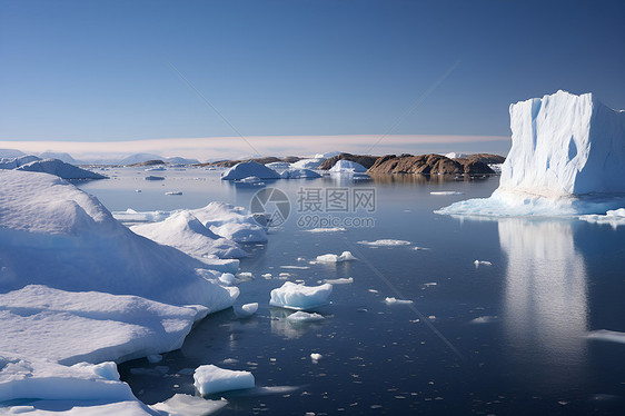 峡湾里的冰川图片
