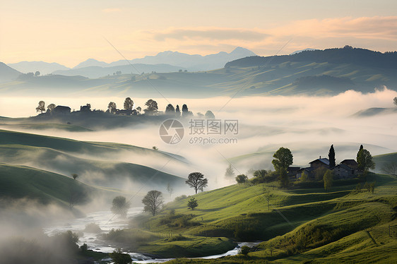 山下的草原河流图片