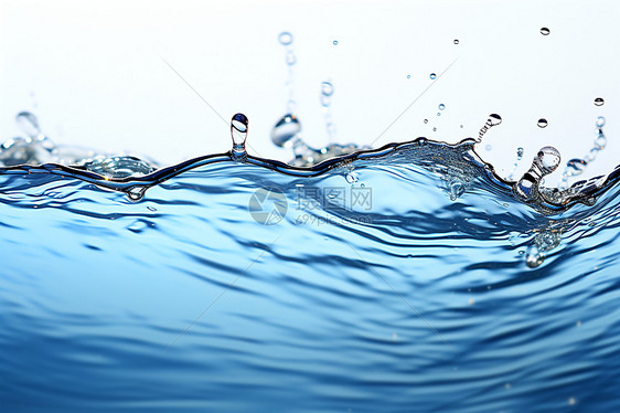 波光粼粼的蓝色水波图片