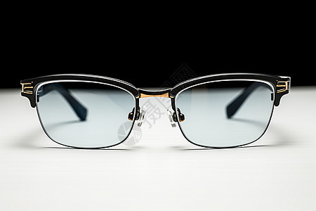 光学治疗的眼镜框图片