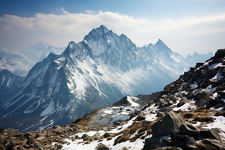 雪山的美丽景色图片