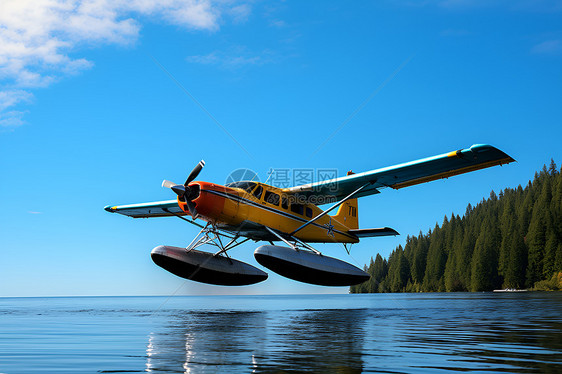 湖畔上飞翔的飞机图片