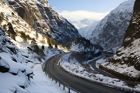 高山下鹅公路图片