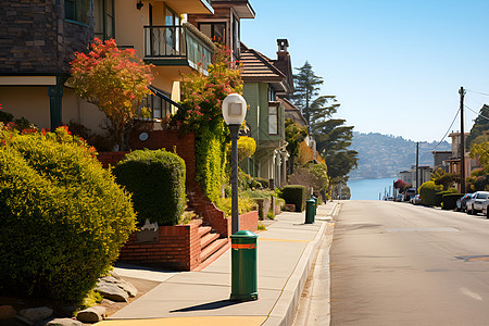 道路边的建筑和路灯背景图片