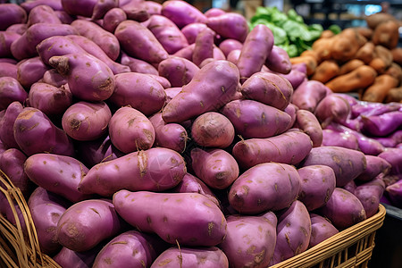 货架中售卖的紫薯背景图片