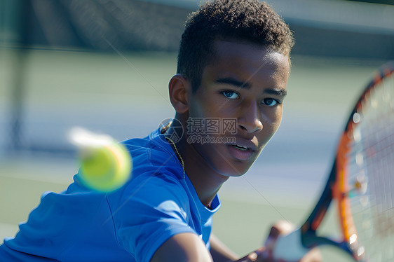 夏季网球训练运动员图片