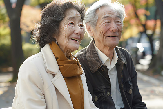 快乐的老年夫妇图片