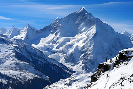 山顶呐喊冰雪覆盖的高山插画