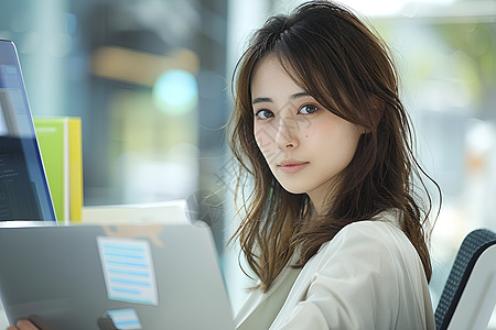 成功女性正在工作的女人背景