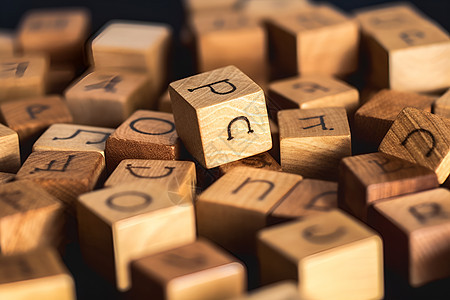 木质字母方块图片