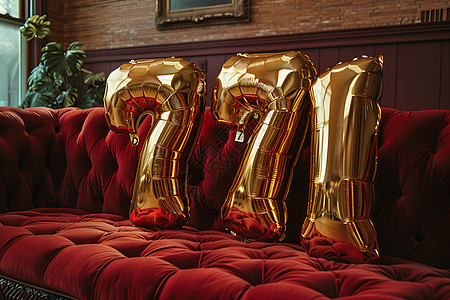 金色的数字气球装饰图片