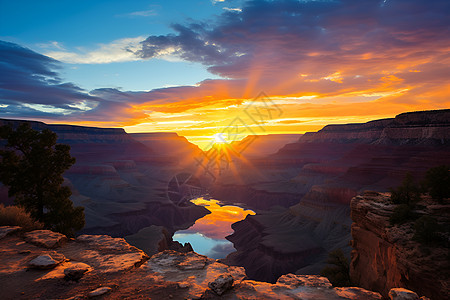 峡谷中的日落图片