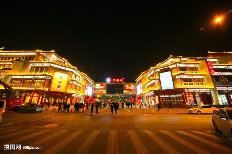 古色古香的豫珑城